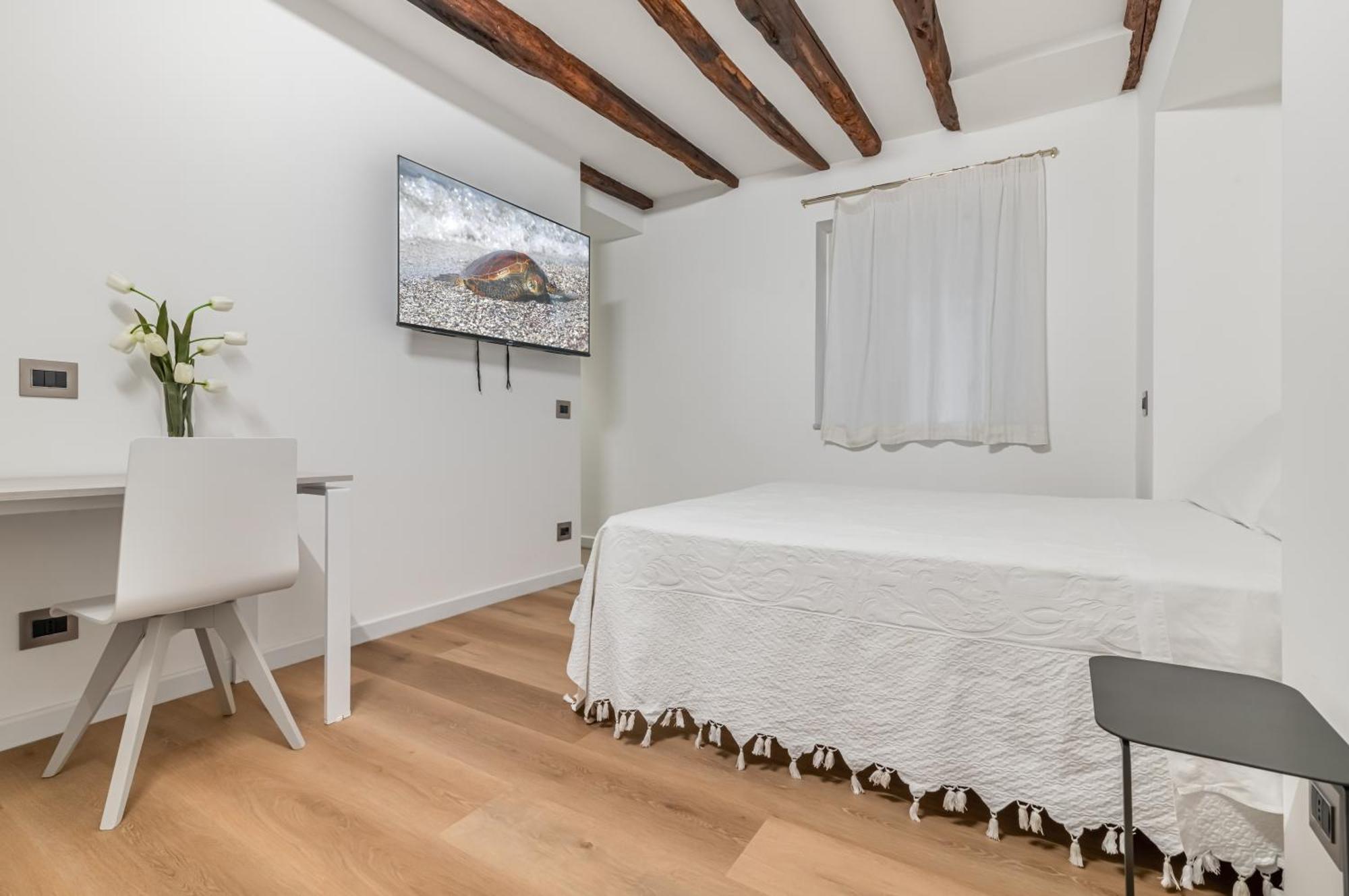 פלרמו Piazza Indipendenza Loft & Rooms מראה חיצוני תמונה