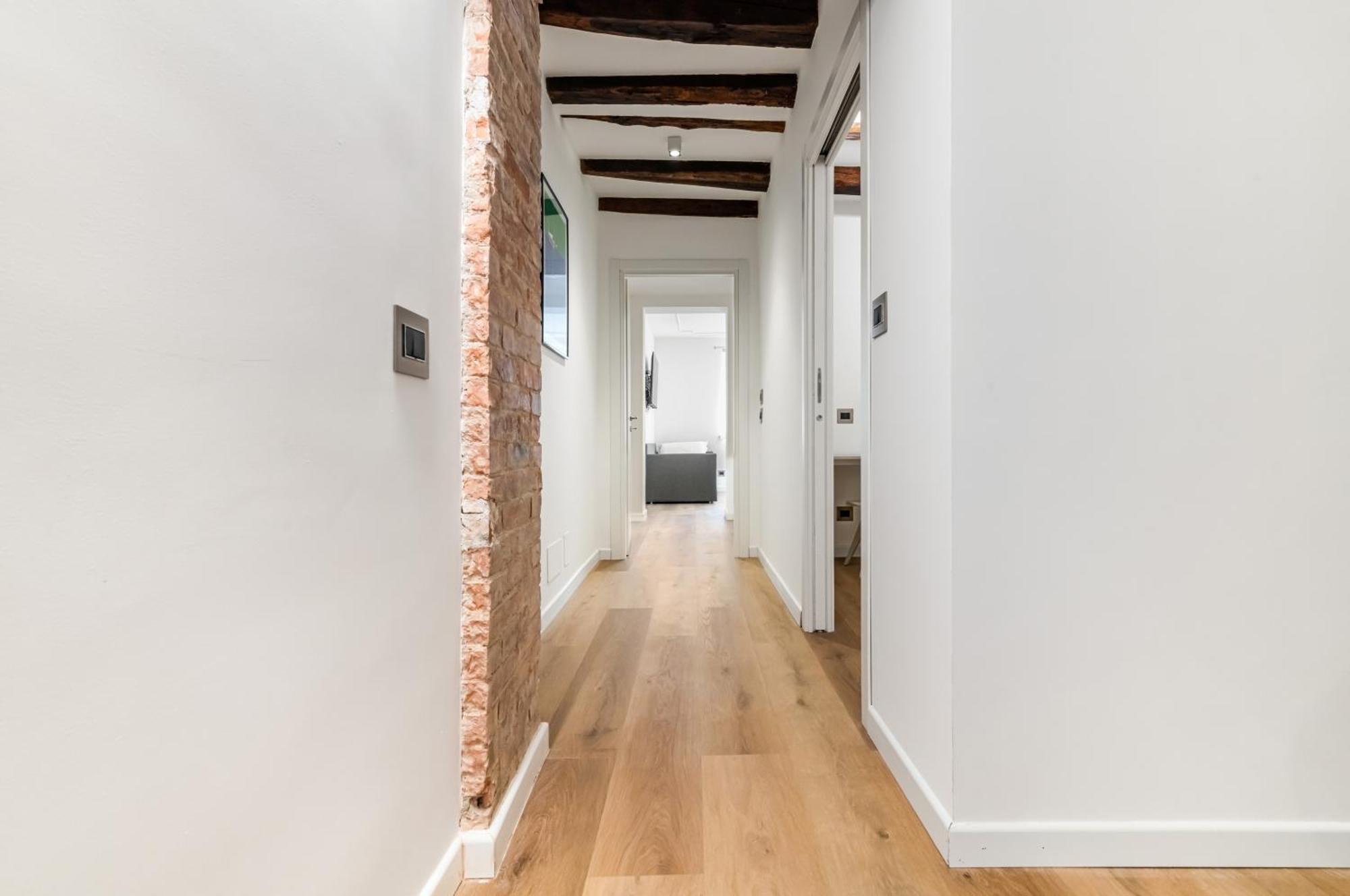 פלרמו Piazza Indipendenza Loft & Rooms מראה חיצוני תמונה