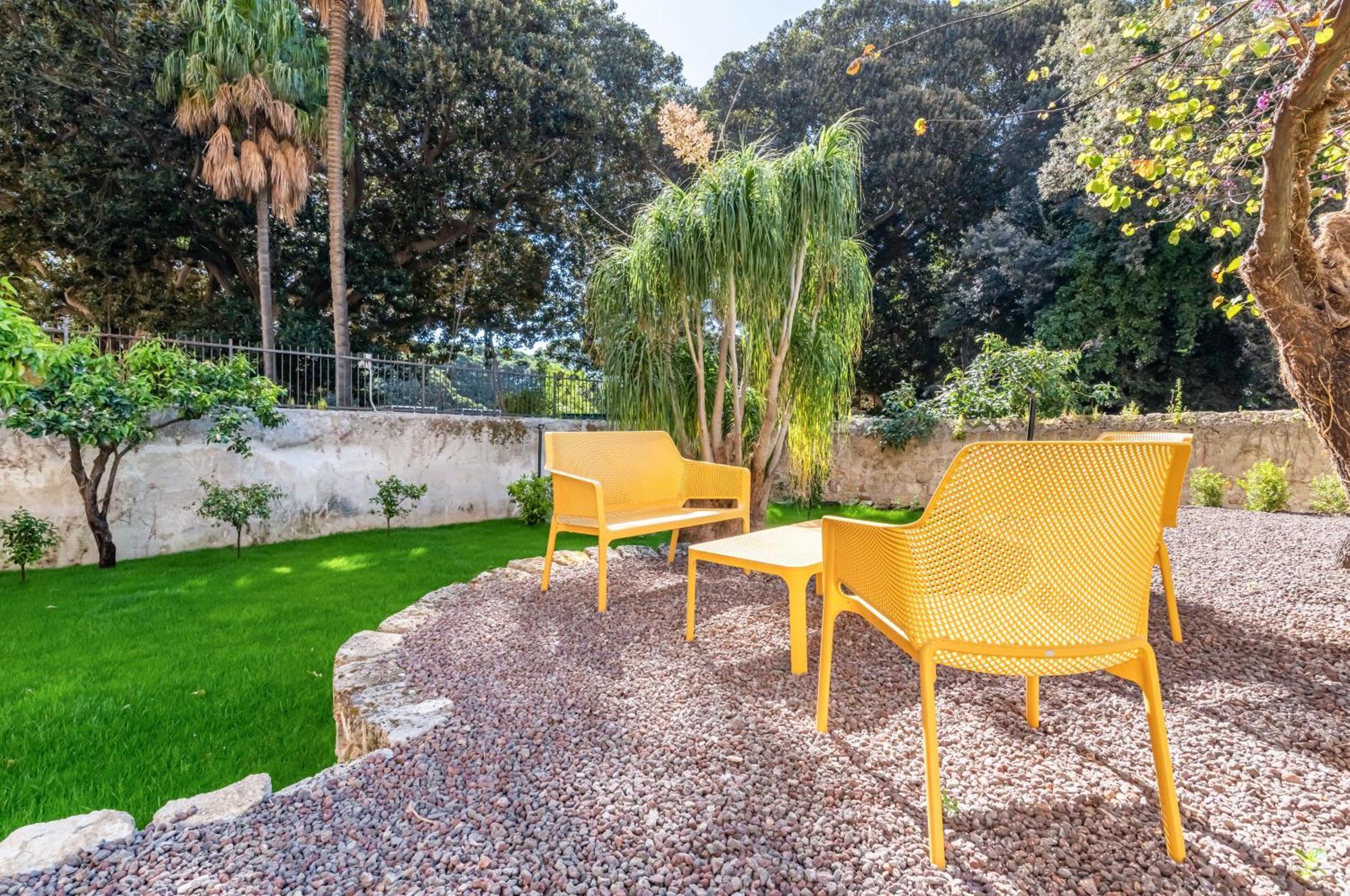 פלרמו Piazza Indipendenza Loft & Rooms מראה חיצוני תמונה